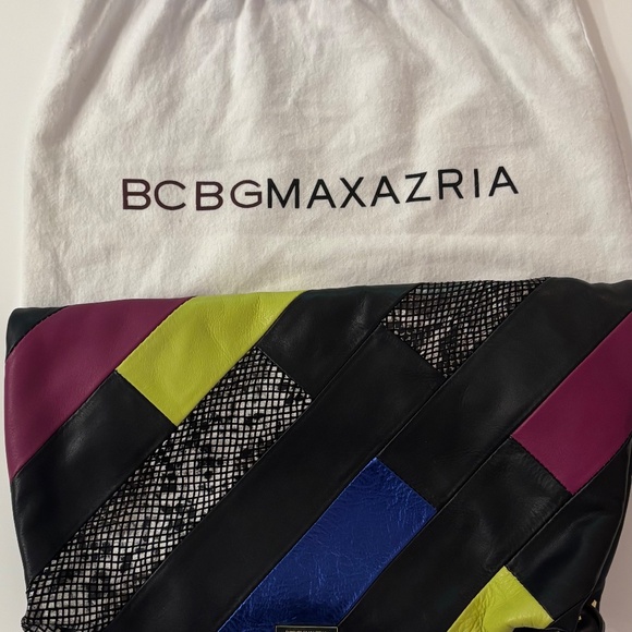 *****SOLD*••••BCBG MAXAZRIA Colorful Patchwork Clutch with dust bag. - Picture 2 of 4